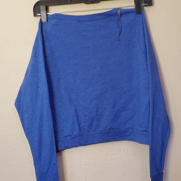 🌟 3 for $15 Deal! 🌟Superman sweater blue - Picture 2 of 3